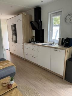 XaBo nr 129 op 5 sterren camping de Pallegarste aan de visvijver! - Mariënberg - 7