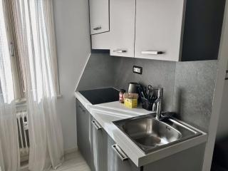 Bilocale Di Lusso Centro Storico zona Verdi - 4