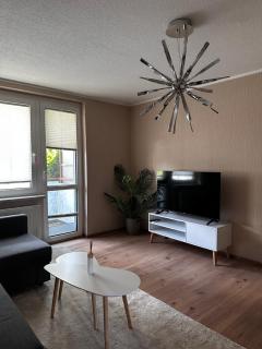 3-Zimmer Ferienunterkunft inkl Parkplatz und Balkon, mit Nähe zum See - Rüdersdorf - 7