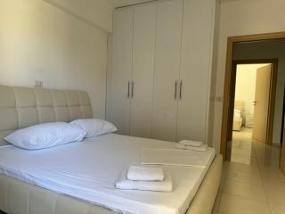Xhulio Apartments - Saranda - 8