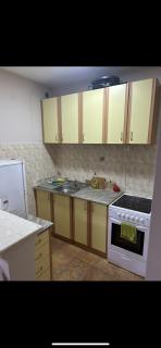 Petrovic - Petrovac na Moru - 3