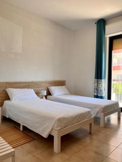Room 3 - Bari - 1