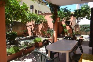 Appartamento con patio - 0