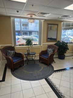 Modern condo feet from the beach and boardwalk - Ocean City - 5
