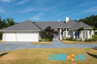 Elegant Lakefront Home W Covered Patio - Little Rock - 0