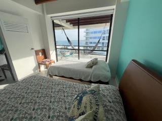 Acogedor con balcón y vista al mar - San Andrés - 0