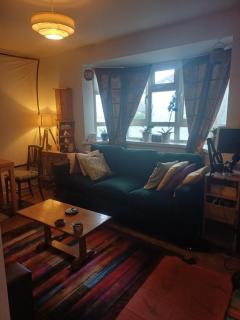Couch bed - Elmers End - 7