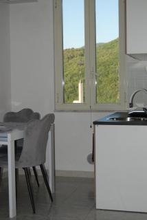 Mini Red Hub - Design Apartment - SantʼAgapito - 9