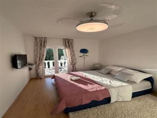 Apartment-Maribel-70-m-from-beach - Tribanj-Krušćica - 9