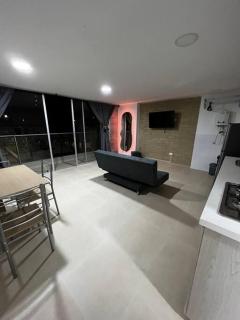 Espacioso apartamento con piscina en Laureles 201 - 8