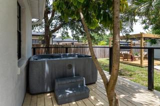3br Hot Tub Retreat Steps From Bayshore Path! - Tampa - 2