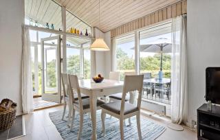 3 Bedroom Gorgeous Home In Fur - 5