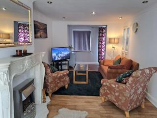 City Centre Semi-Detached-House - Nottingham - 2