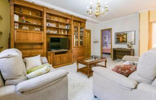 1 Bedroom Stunning Apartment In Sevilla - Sevilla - 8