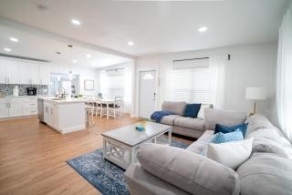 Beautiful Spacious Stylish Near Busch Gardens - Tampa - 8