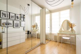 Big appartement 753sq tf, close to restaurants - Paris - 8