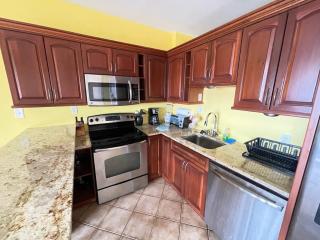 Beautiful 1bed 1bath Condo In Downtown Red Hook - 6