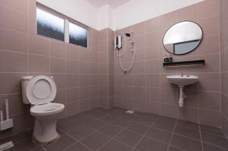 Taiping Homestay 5R3B, 9mins - Zoo & Lake Garden Taiping - 5