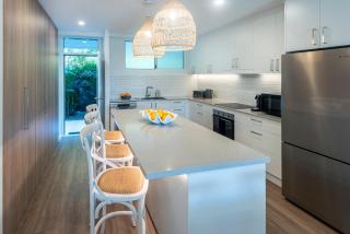 Lagoon Beachfront Lodge 006 on Hamilton Island by HamoRent - Hamilton Island - 6