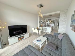 Gorgeous Oceanfront Apartment Promenade - Nice - 1