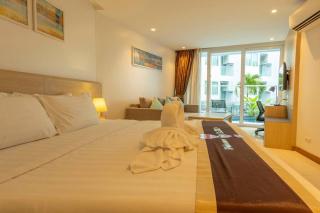 Romantic Beach Bar Fine Dinning Swim Up Room c109 - Ban Saiyuan (1) - 5