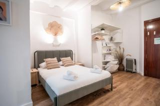 44poc1062 - Studio newly decorated in Poble Sec - Barcelone - 3