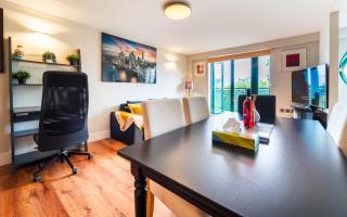 Luxury Docklands 2Bed apt- Close to Excel- Canary Wharf- City Airport - 02 Arena- Free Parking- PS 4 - Londra - 1