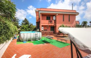 2 Bedroom Awesome Home In Pozzuoli - Pozzuoli - 0