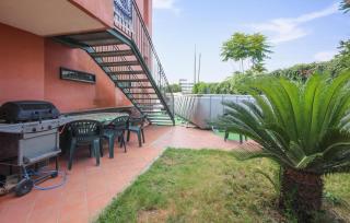 2 Bedroom Awesome Home In Pozzuoli - Pozzuoli - 2