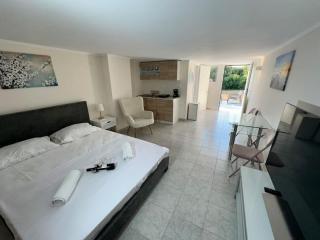 Alexandras studio - Gouvia - 0