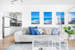 Amazing room + Private bathroom, Full sea view - Bat Yam - 4