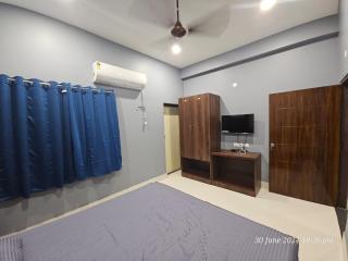 Balaji Grand Hotel - 2