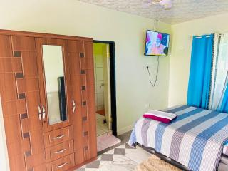 Pool Palace Hotel and Resorts - 2