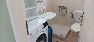 George & Katerina Houses - Paralia Dionysiou - 4