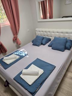 Blue Eden on The Small Idyllic Dream Island of Vir private penthouse with two terraces, two bathrooms, three rooms - Vir - 5