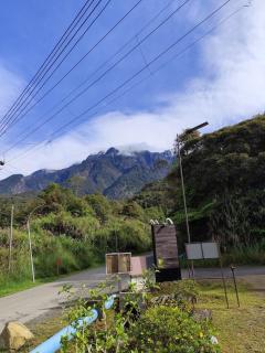 Komfy Kundasang Cabin & Campsite, Mesilau Mount Kinabalu - Kamburongoh - 9