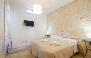 Gorgeous Home In Torre Santa Sabina - Torre Santa Sabina - 5