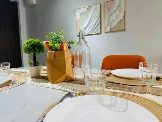 MVA17#Family Suite 8pax 3 Rooms M Vertica Velocity Mall Cheras IKEA Mytown Short Walk to MRT & LRT Maluri - Kuala Lumpur - 4