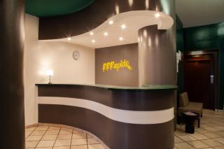 RRRapido Hotel - 4
