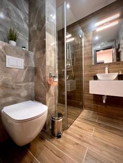 GBI' Apartaments - Roşu - 3
