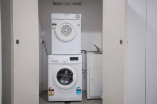 16M Stylish 2 Bedroom Abnb Apt in Mascot, 2 Free Parking - Sydney - 2