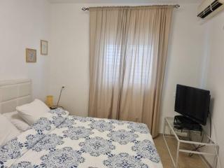 Perfect and Comfortable Apartment -Sea View - Haifa - 6