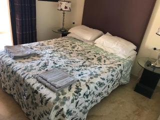 3 Bedroom Apartment, Duquesa, Spain - San Luis de Sabinillas - 3