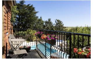Sleeps10 18-Parking-Garden-Pool-HotTub-Balcony - Eastbourne - 2
