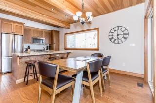 Villas Of Muskoka - Duplex Villa 1A - Bracebridge - 3