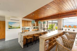 Casa Brisas Del Mar- Luxury 6 Bedroom Ocean View Home - Puerto Viejo - 5