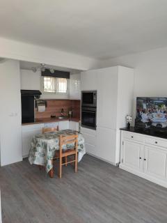 Studio Cosy vue Mer à deux pas du Port Santa Lucia - Saint Raphael - Saint-Raphaël - 9
