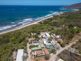 Cozy Beachside Studio with Pool and Free WiFi - Playa Grande - 4