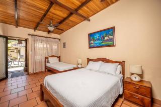 Cozy Beachside Studio with Pool and Free WiFi - Playa Grande - 1