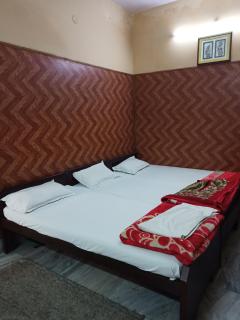 Teerth Guest House - Varanasi - 9